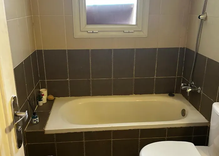 Lavista Cozy One Bedroom عين السخنة